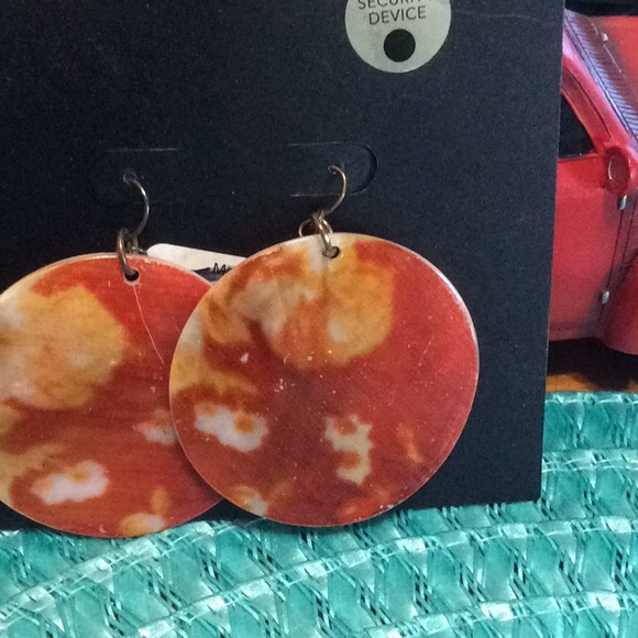 NWT Sapphire 2” diameter dangling earrings. Orange - Picture 3 of 5